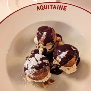 Profiteroles