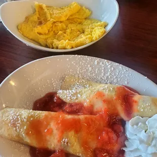 Crepes fresa(with bananas and strawberries) with side order of eggs