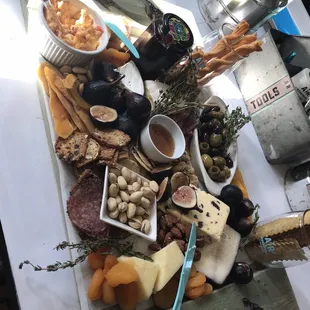 Yummy charcuterie! Also, Prosecco was flowing