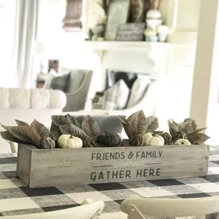 Center Piece Box