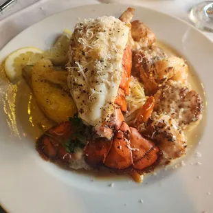 Seafood trio. Scallops, shrimp and lobster. Just the right amount of pasta.