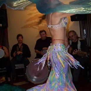 Learn to dance with one of these gorgeous veils