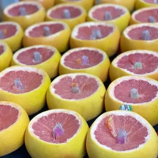 a table of grapefruits
