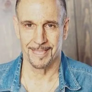 Bob J.