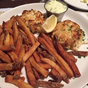 Crab cakes with deliciously seasoned french fries!