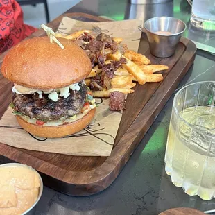 Elote Burger
