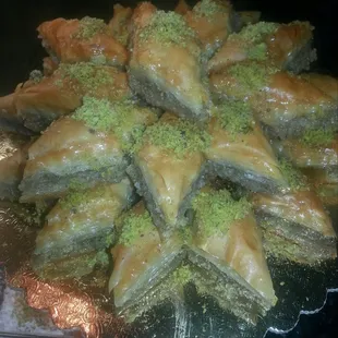 a platter of baklaa