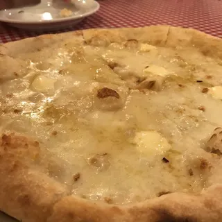 Pizza Quattro Formaggi