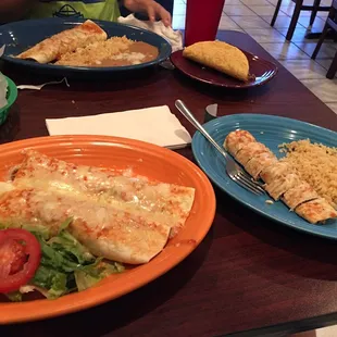 burritos and wraps, food