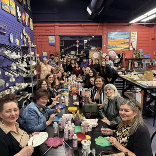 Everyone had fun and plenty of room for everyone to enjoy ! Aran and her staff are amazing !!