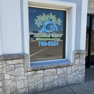 Chiropractic office with phone number