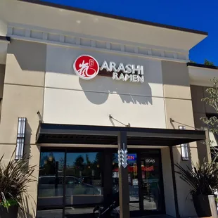 Arashi Ramen Storefront and Entrance