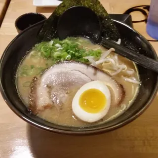 R1. Shio Tonkotsu (Thin Noodle)