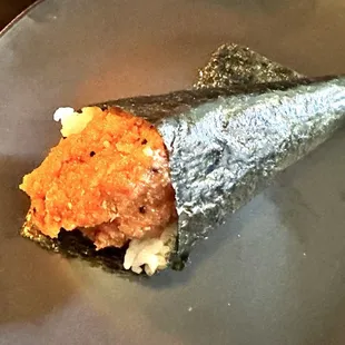 Spicy tuna hand roll