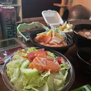 Tuna Sashimi Salad