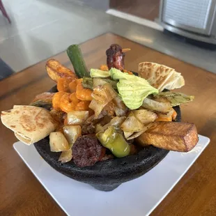Molcajete Mixto