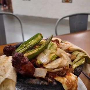 Molcajete Mixto