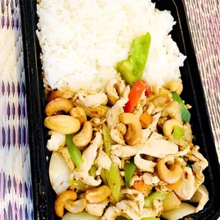 Cashew Chicken