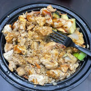 It&apos;s mostly ate aha sorry! It&apos;s the Chicken with Shrimp Combo with fried rice and veggies! I even added some teriyaki sauce too.