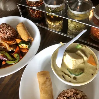 30. Phad Phet Makhua