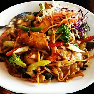 46. Rice Noodle with Tofu