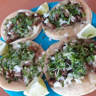 2 carnitas, 2 asada 051822