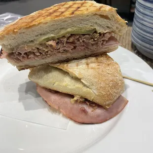 El Cubano Sandwich