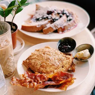House made biscuit + jam, crispy bacon