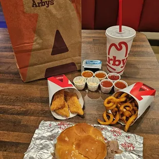 Hushpuppy Fish Strips, Double Roast Beef Sandwich, Curly Fries, &amp; a Mello Yellow!