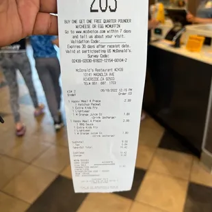 a receipt for a restaurant