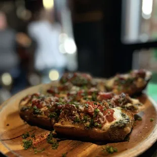 Bruschetta pizza
