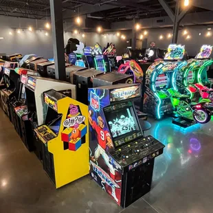 Modern and Retro Arcades at Arcade 92