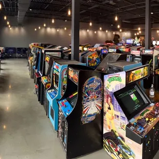 Modern and Retro Arcades and Pinball at Arcade 92