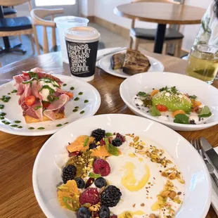 Prosciutto & Burrata Tartine