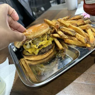 Cheeseburger
