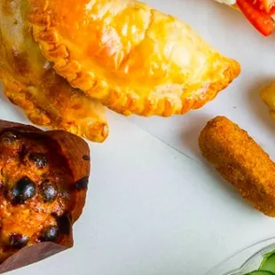 donuts, food, dough desserts