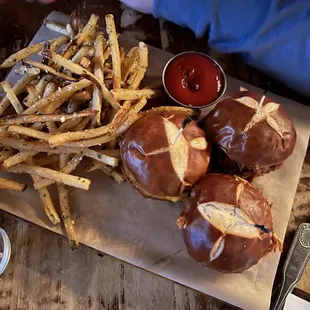Pulled Pork Sliders