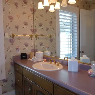 Rose Garden Bathroom