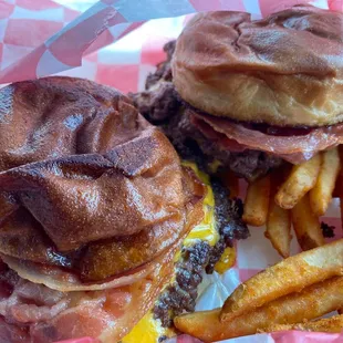 Smash burgers are a slice of heaven.