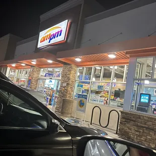 Didn't have no food ready inside so just bought snacks and candy instead..):