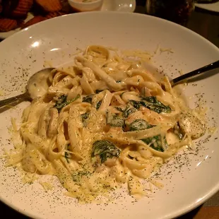 Shrimp Alfredo  - add mushrooms and spinach