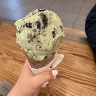 Green Tea Oreo Pint