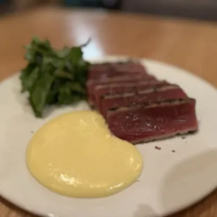Pepper crusted ahi
