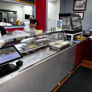 sushi and sashimi, interior