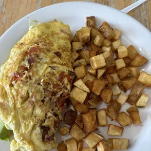 BTA omelette with breakfast potatoes