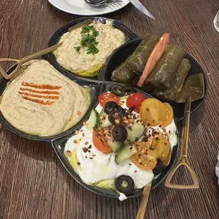 Ardy&apos;s Sampler