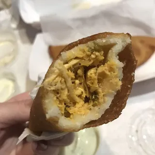 Pull Chicken Empanada
