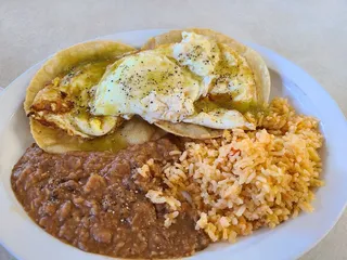 Restaurante Y Taqueria Doña Carmelita