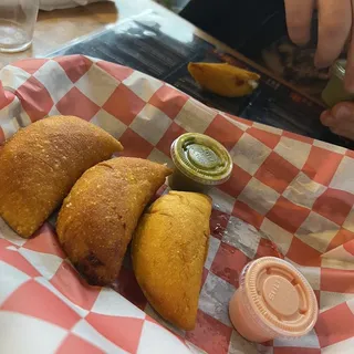 4 Empanadas