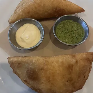 Pollo la Catira Empanada